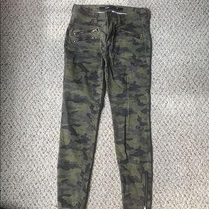 Jeans camo